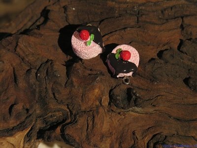 Cake, 18x16mm, roze/donker bruin
