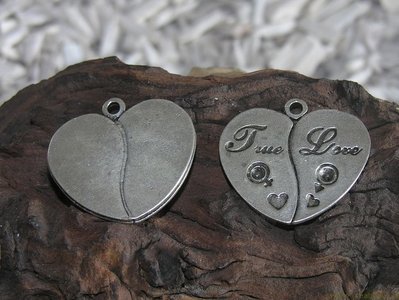 Hart True Love, 34x37mm, zilverkleur