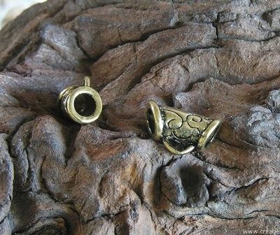 Kraal om hanger aan te hangen, 18x9mm, oud goudkleur